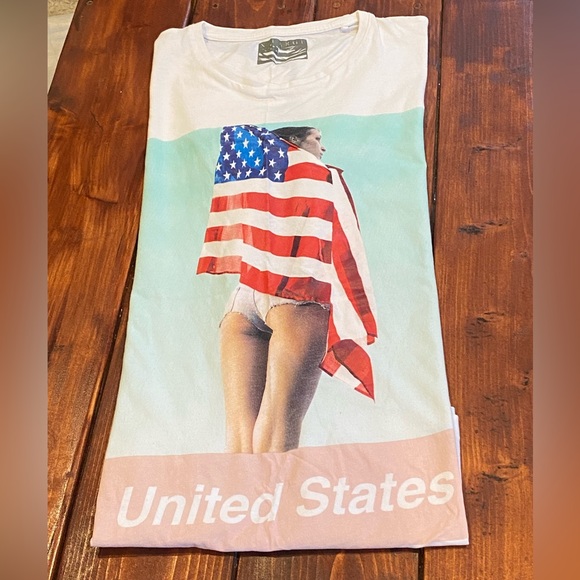 Men’s graphic print tee - United States - Picture 1 of 3